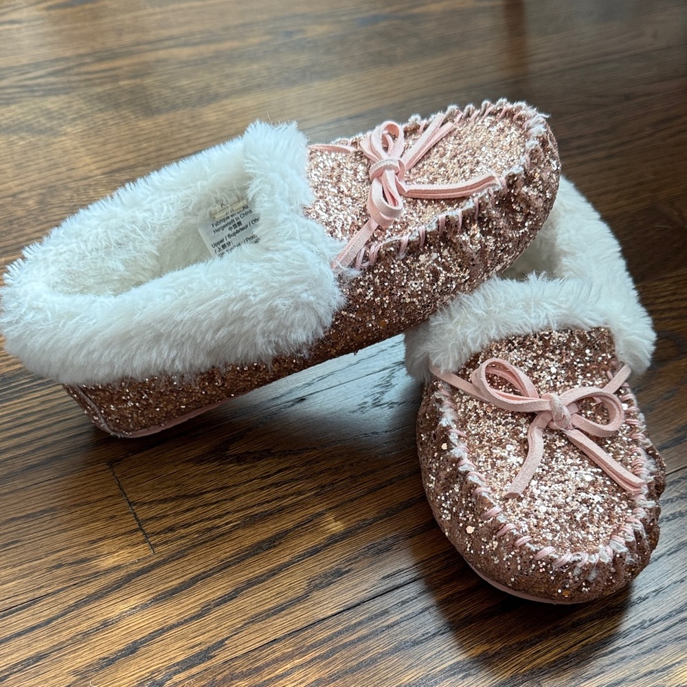 I.Crew Crewcuts Kids Pink Glitter Slippers with White Lining